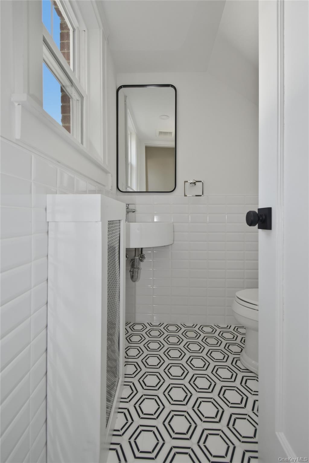 55 Stuyvesant Plaza Property Photo 25