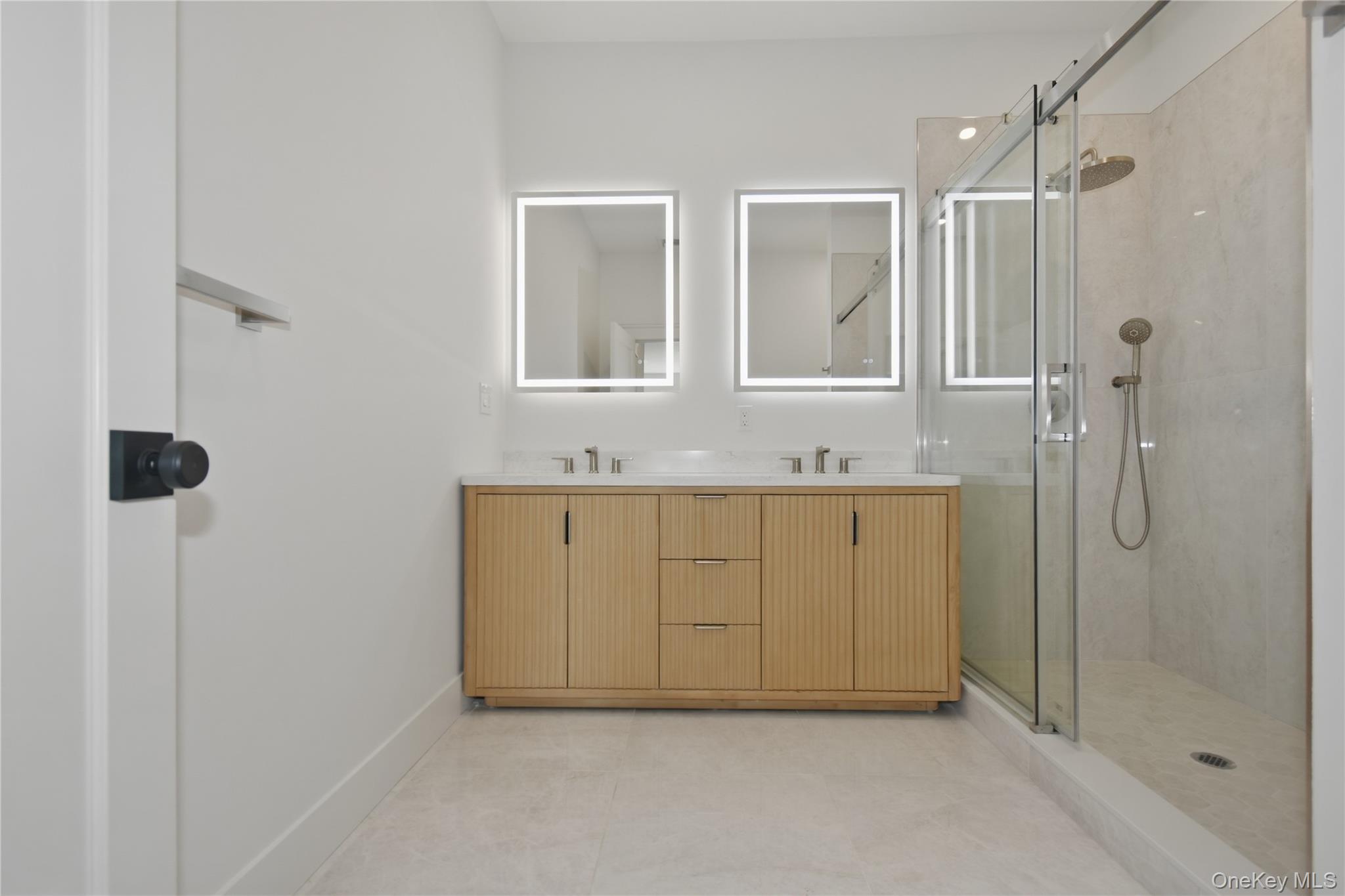 55 Stuyvesant Plaza Property Photo 31