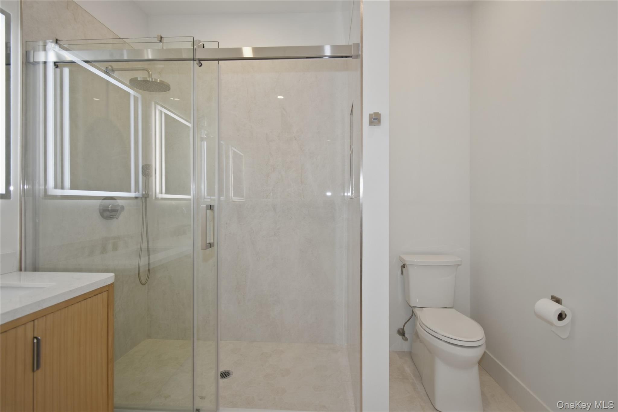 55 Stuyvesant Plaza Property Photo 34
