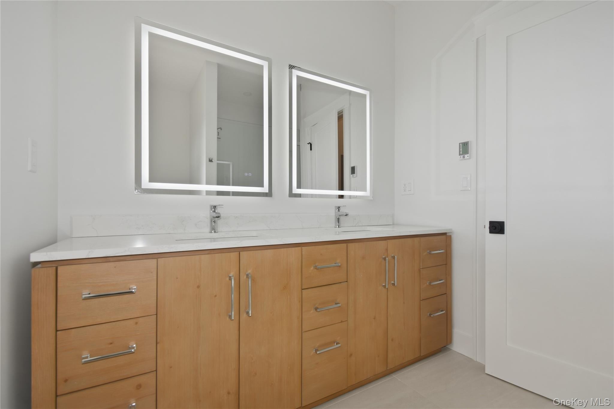 55 Stuyvesant Plaza Property Photo 38