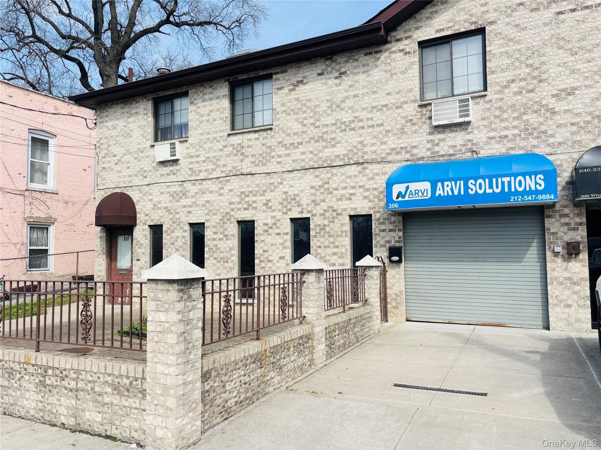 306 White Plains Road Property Photo 1