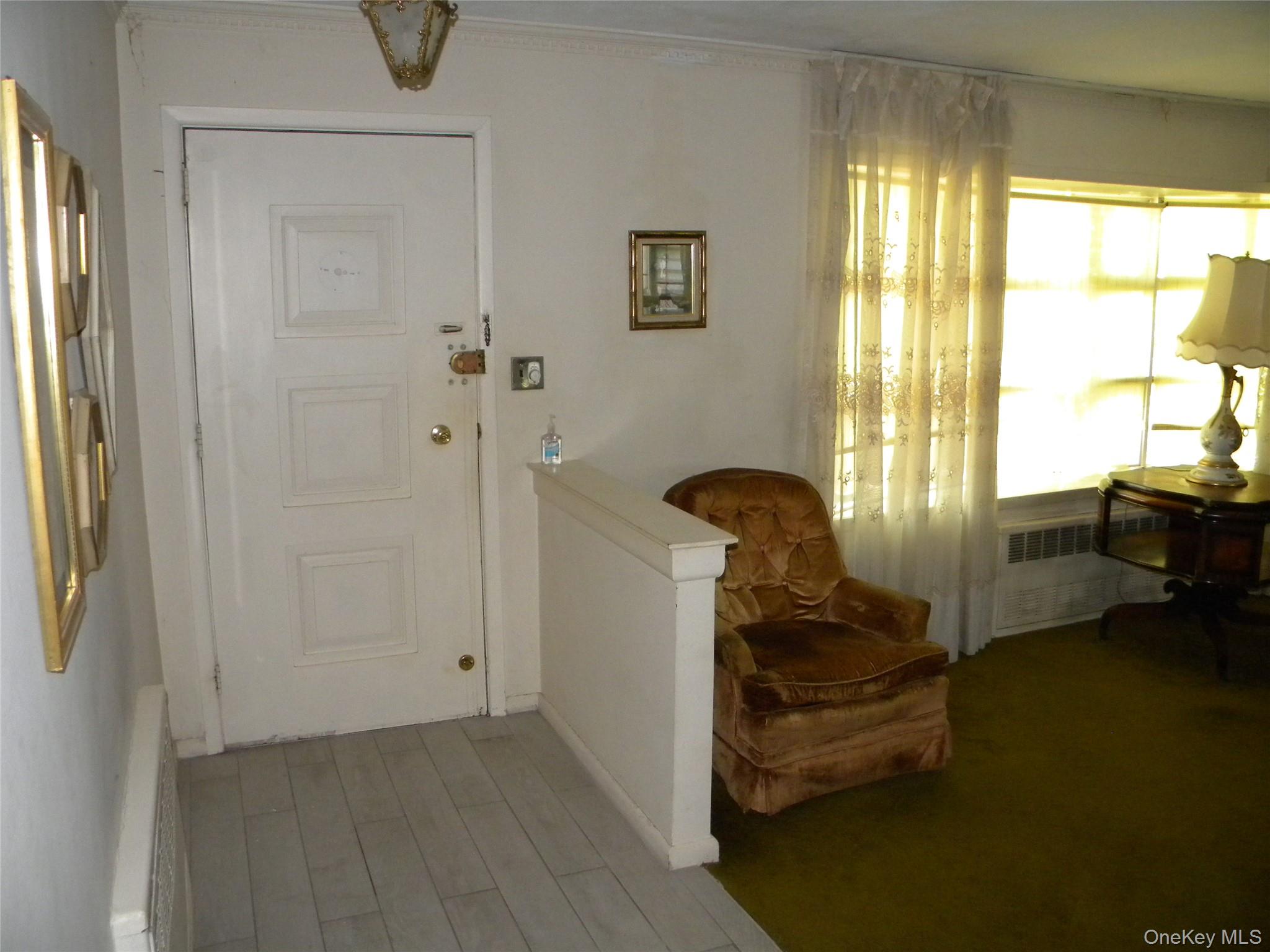 2810 210th Place Property Photo 2