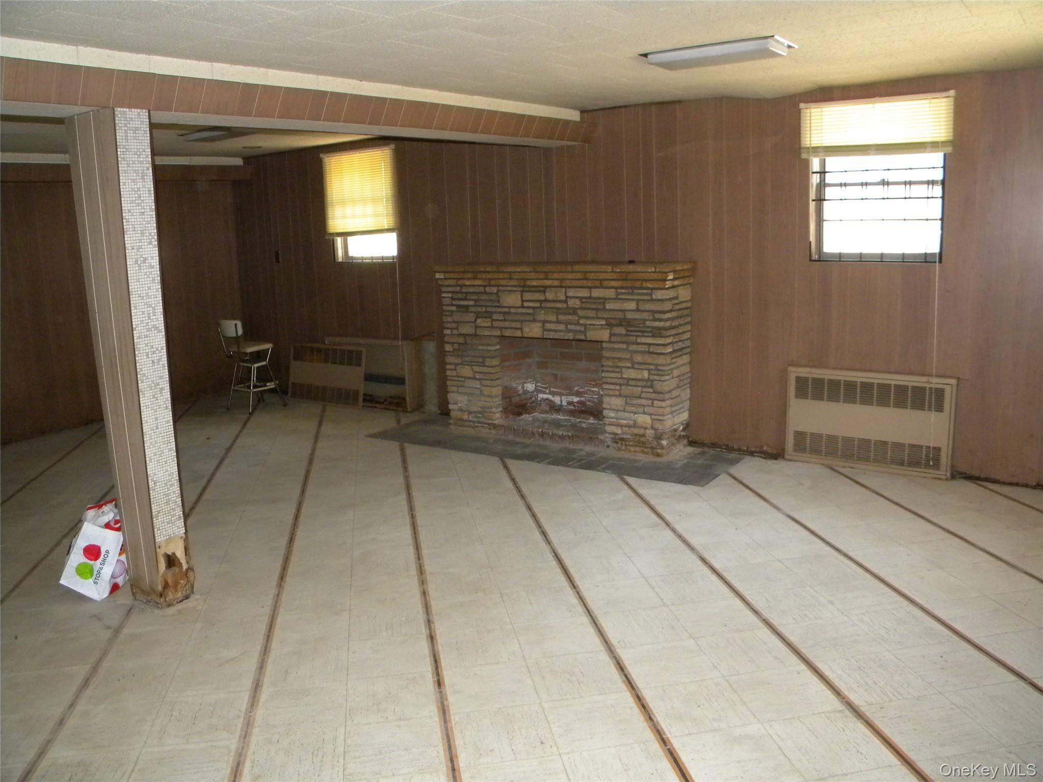 2810 210th Place Property Photo 16