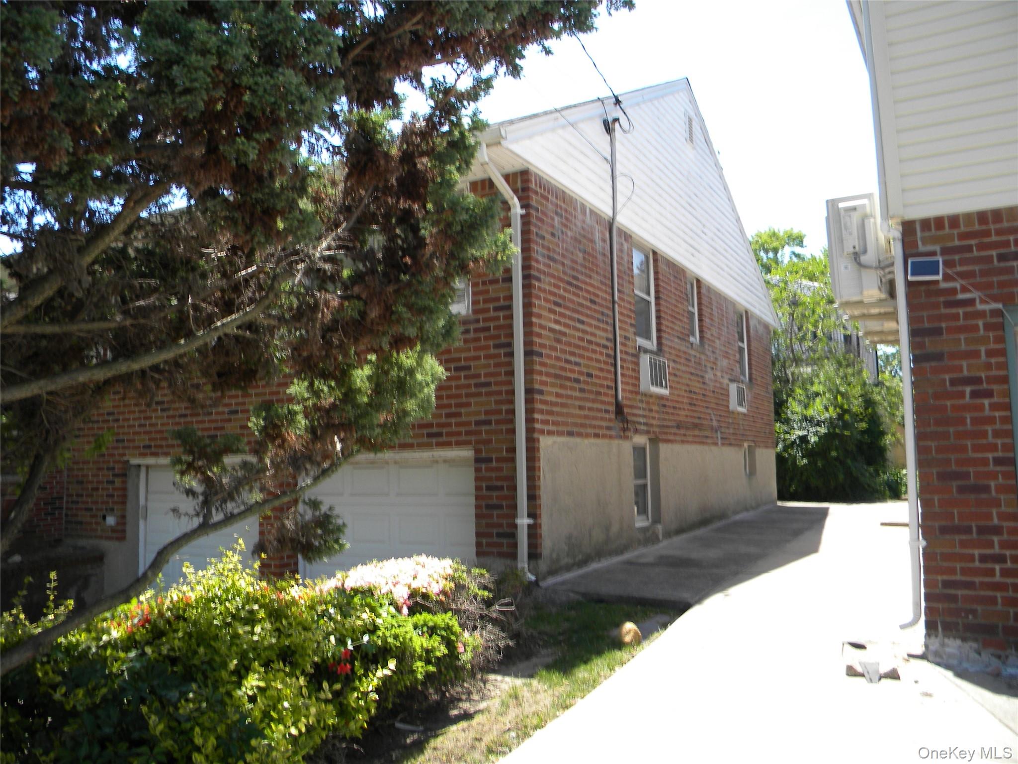 2810 210th Place Property Photo 23