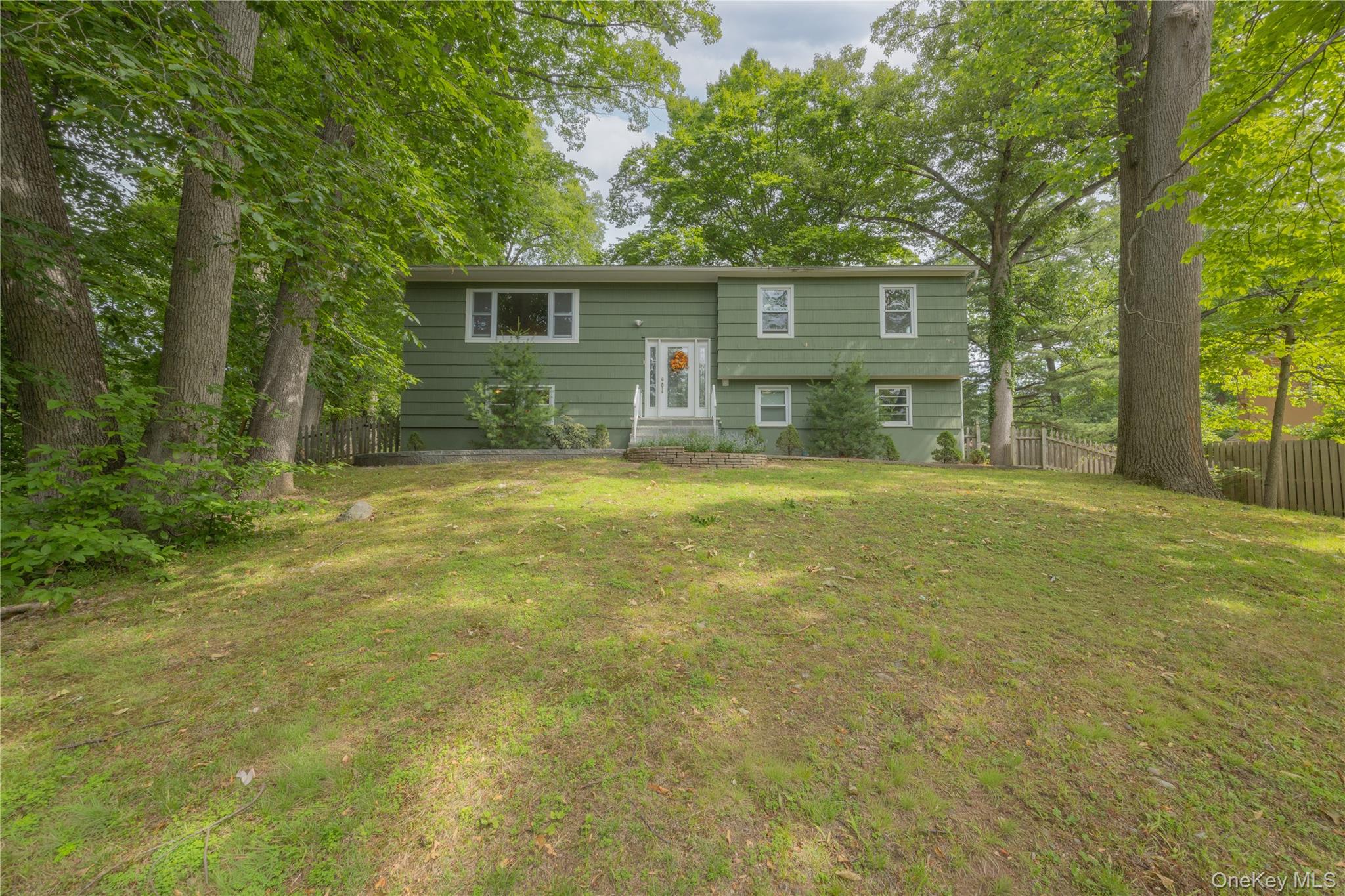 11 Guterl Terrace Property Photo 1
