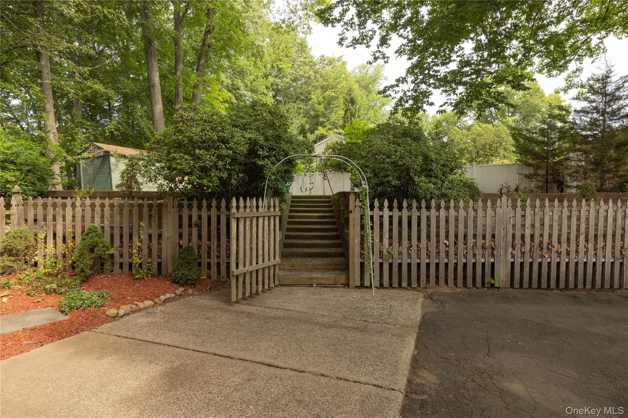 11 Guterl Terrace Property Photo 31