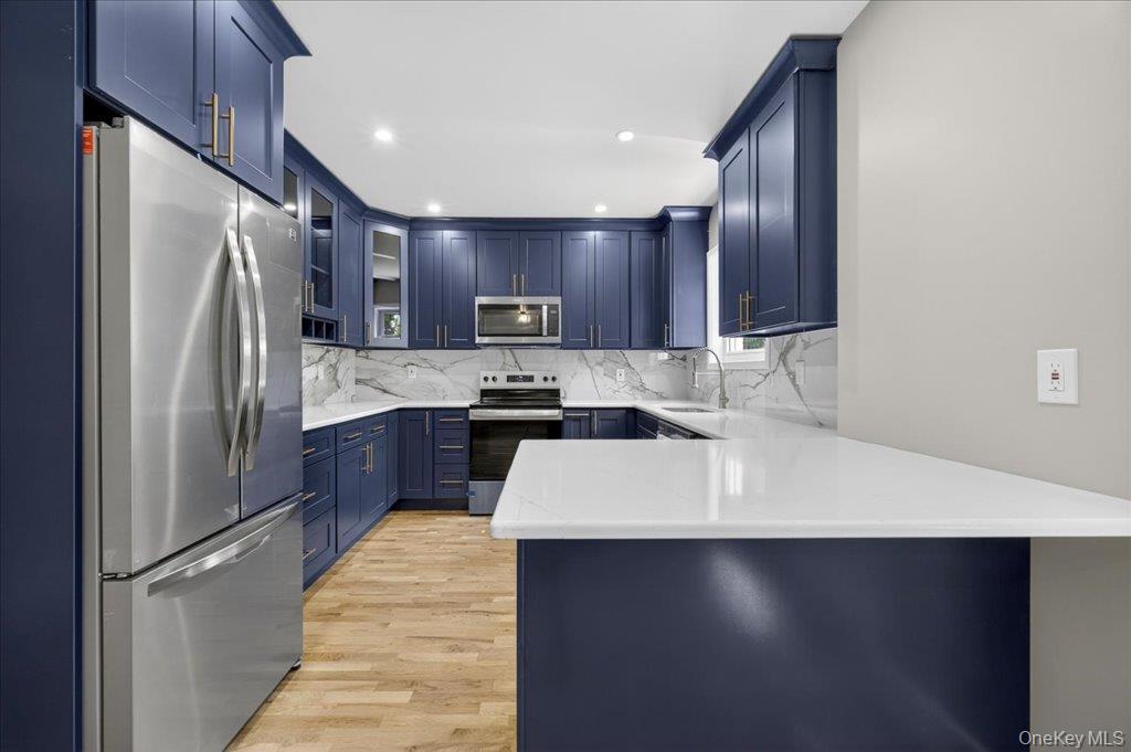 584 Shore Drive Property Photo 13