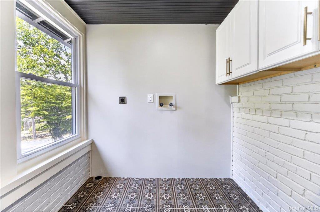 584 Shore Drive Property Photo 20
