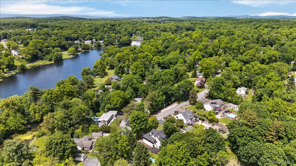 584 Shore Drive Property Photo 32
