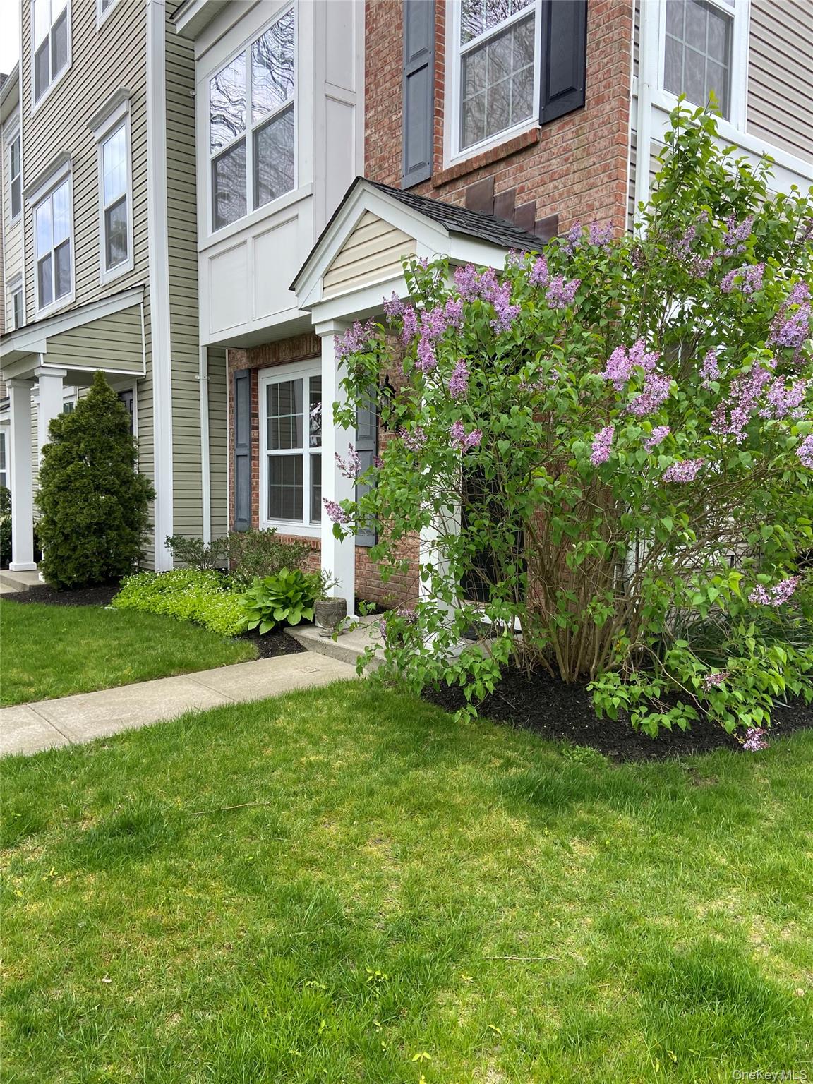 1 Maler Lane Property Photo 1