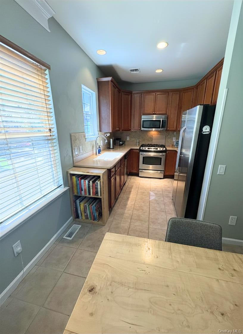 1 Maler Lane Property Photo 8