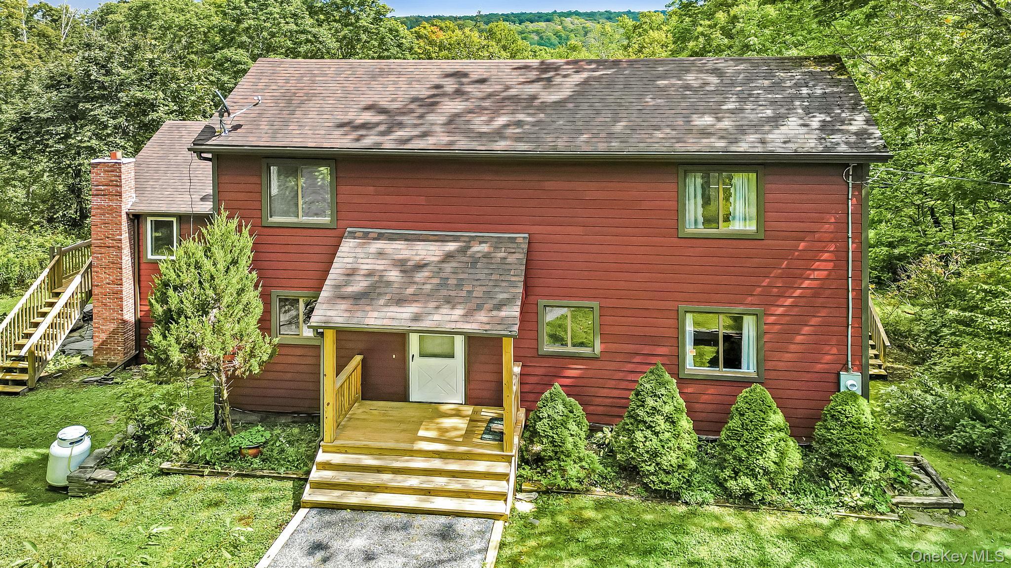 587 Dutch Hill Road Property Photo 1