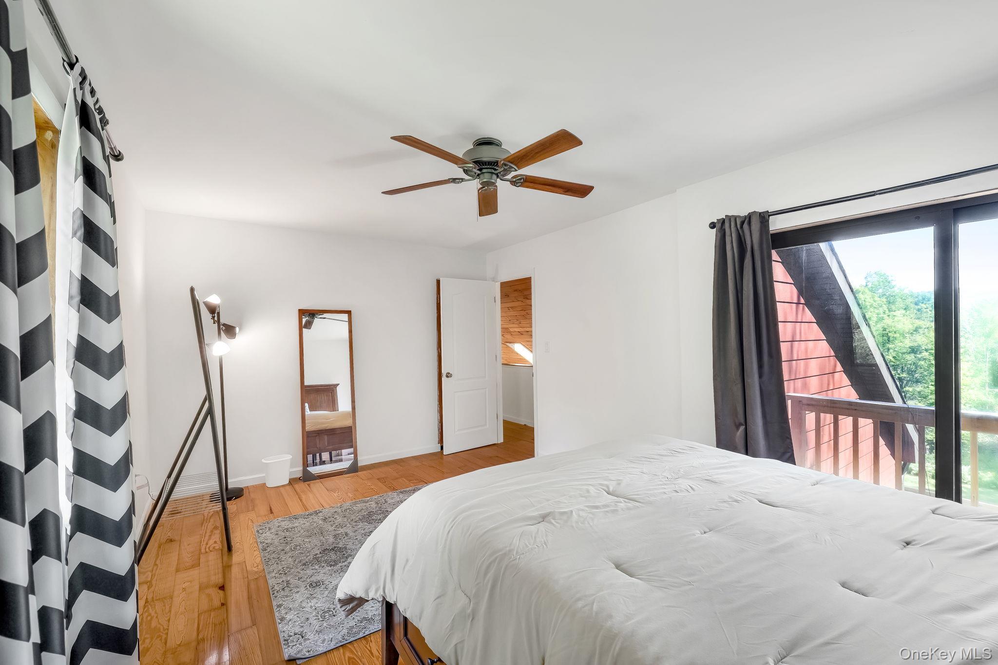 587 Dutch Hill Road Property Photo 13