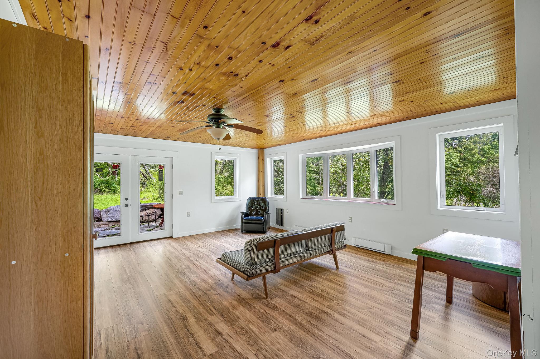 587 Dutch Hill Road Property Photo 23