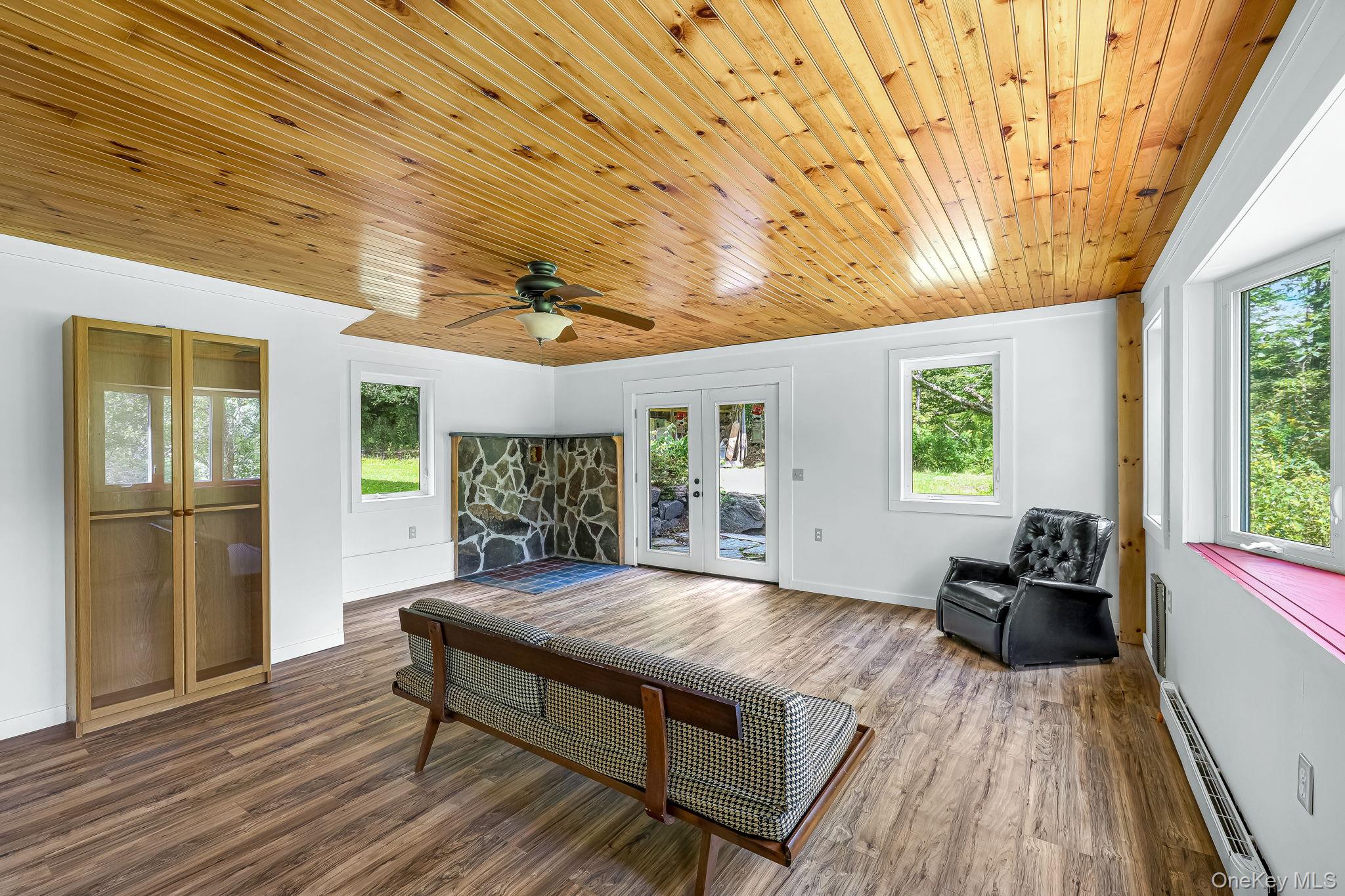 587 Dutch Hill Road Property Photo 24