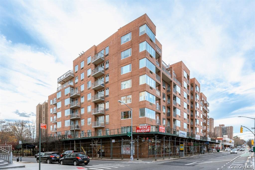 63-14 Queens Boulevard 8H Property Photo 1