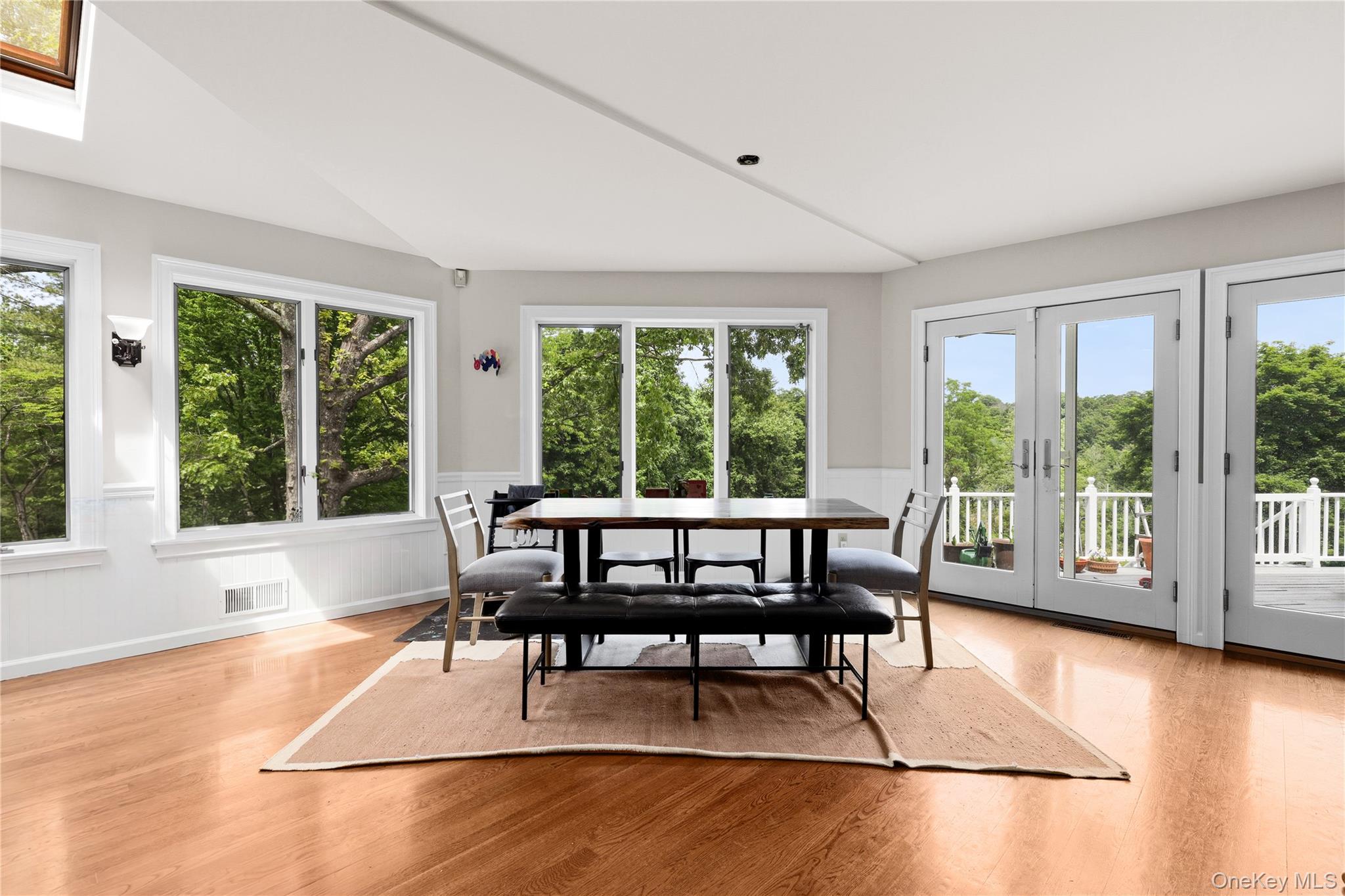 4 Fawn Lane Property Photo 11