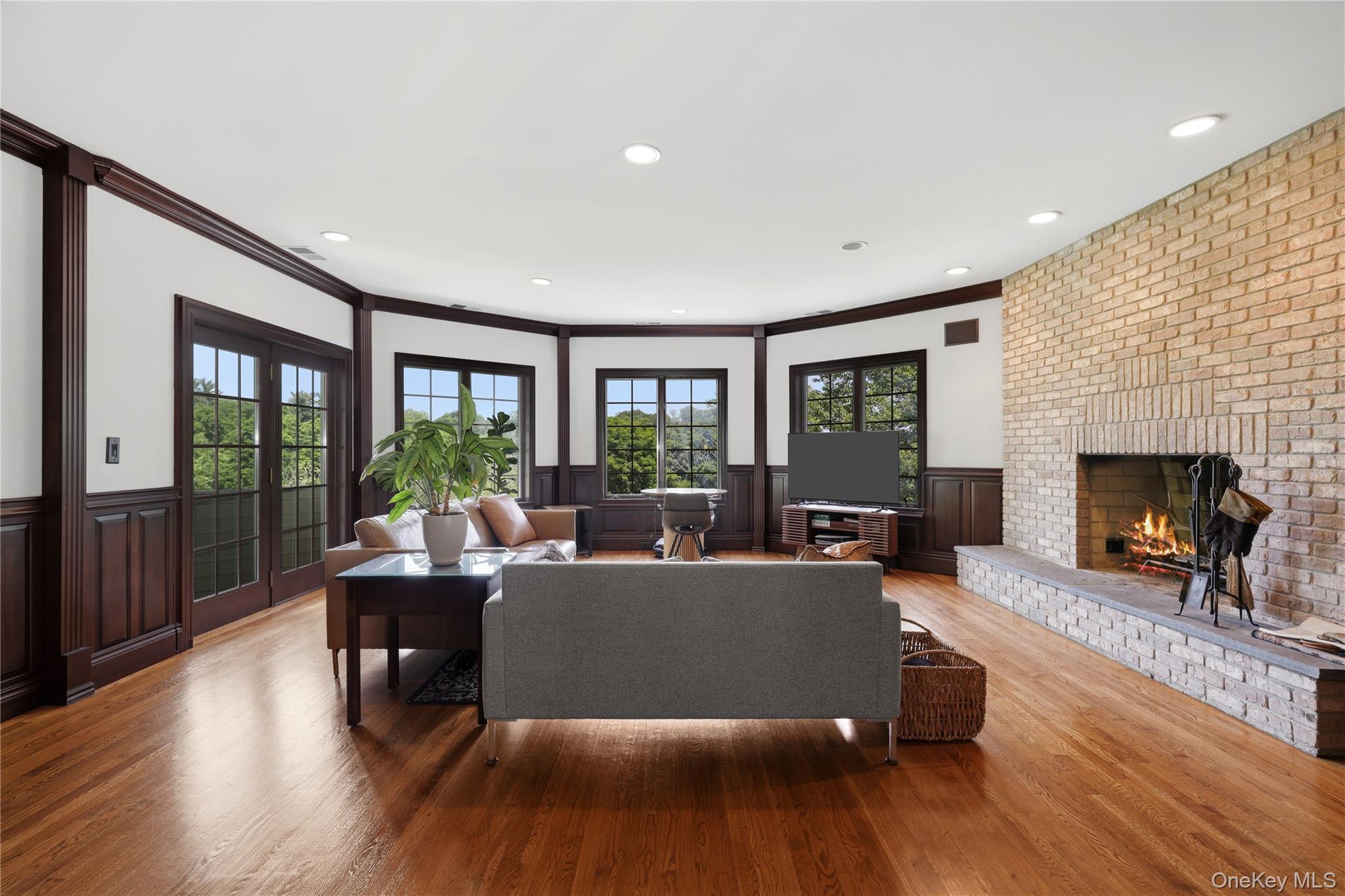 4 Fawn Lane Property Photo 12
