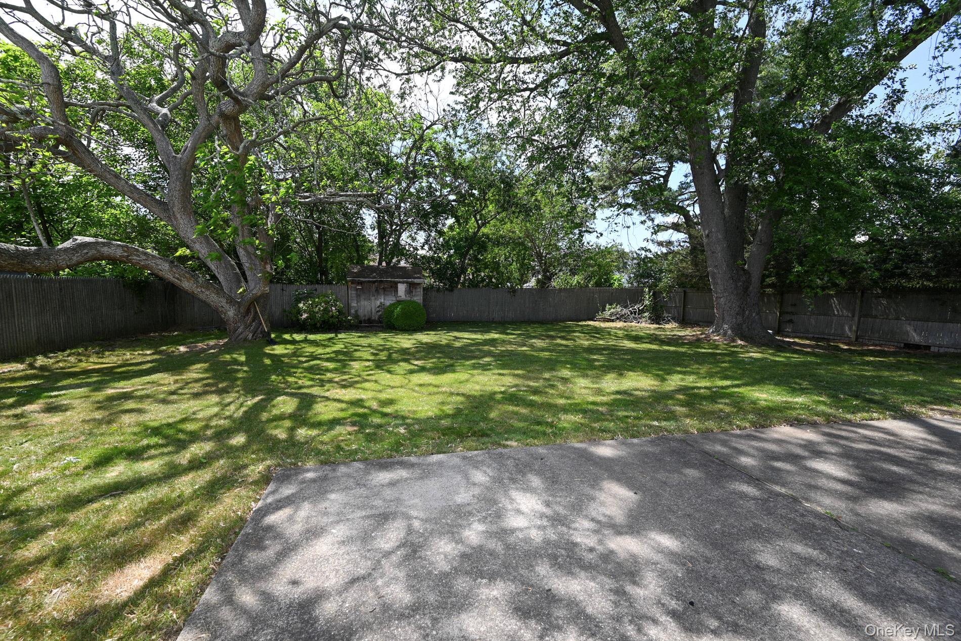 19 Midday Drive Property Photo 13