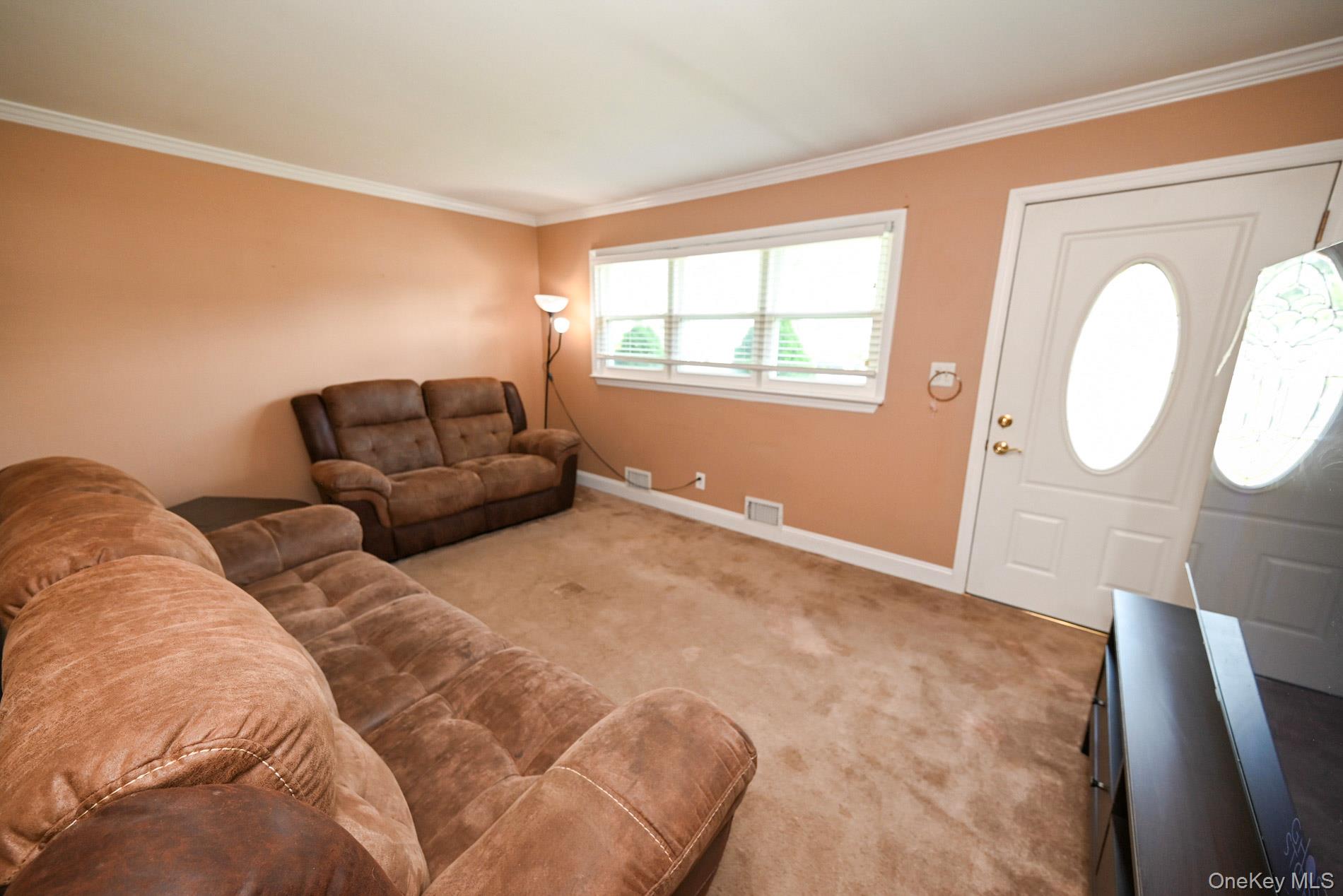 19 Midday Drive Property Photo 15