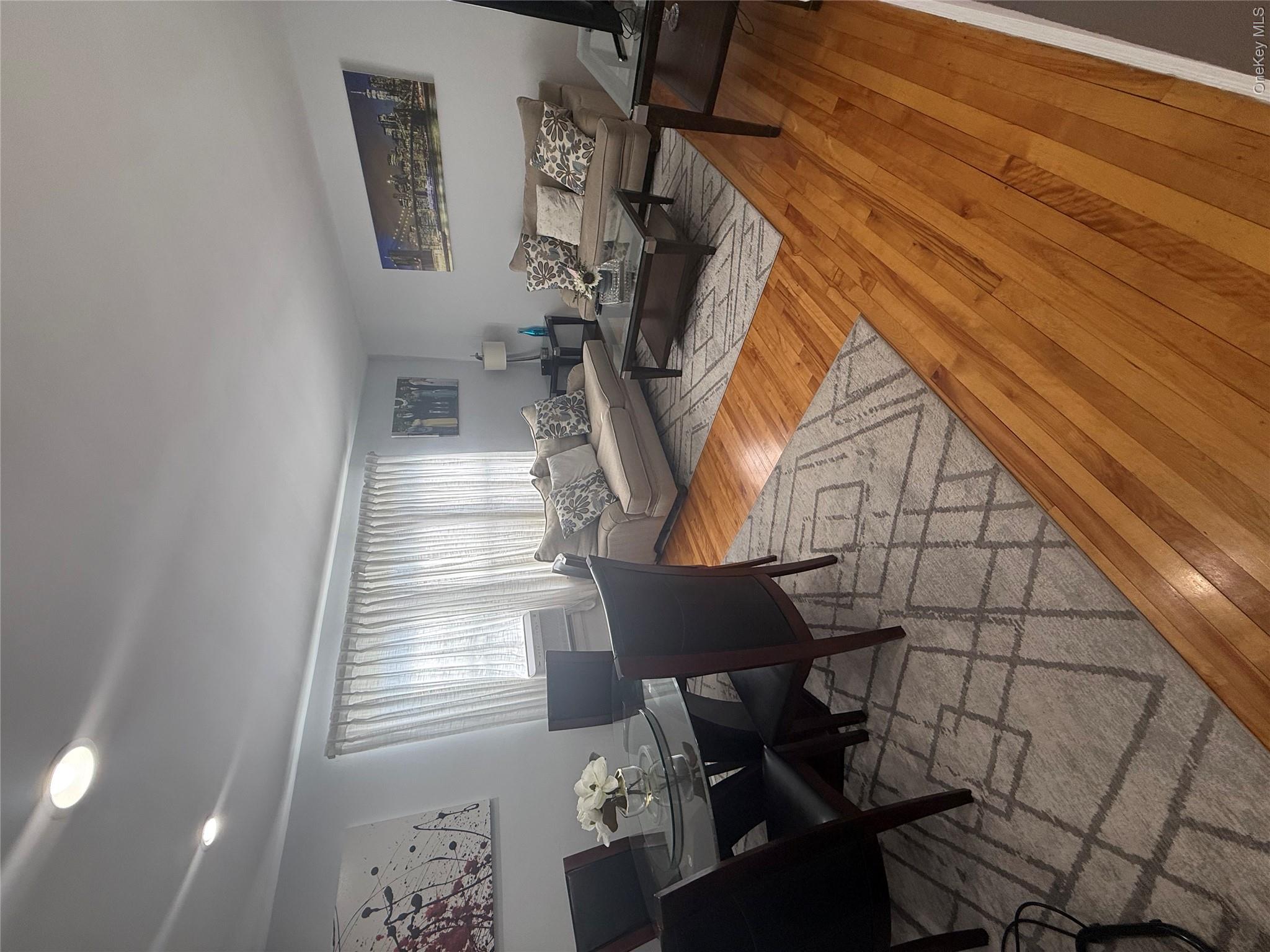 42 Winchester Avenue 2a Property Photo 9
