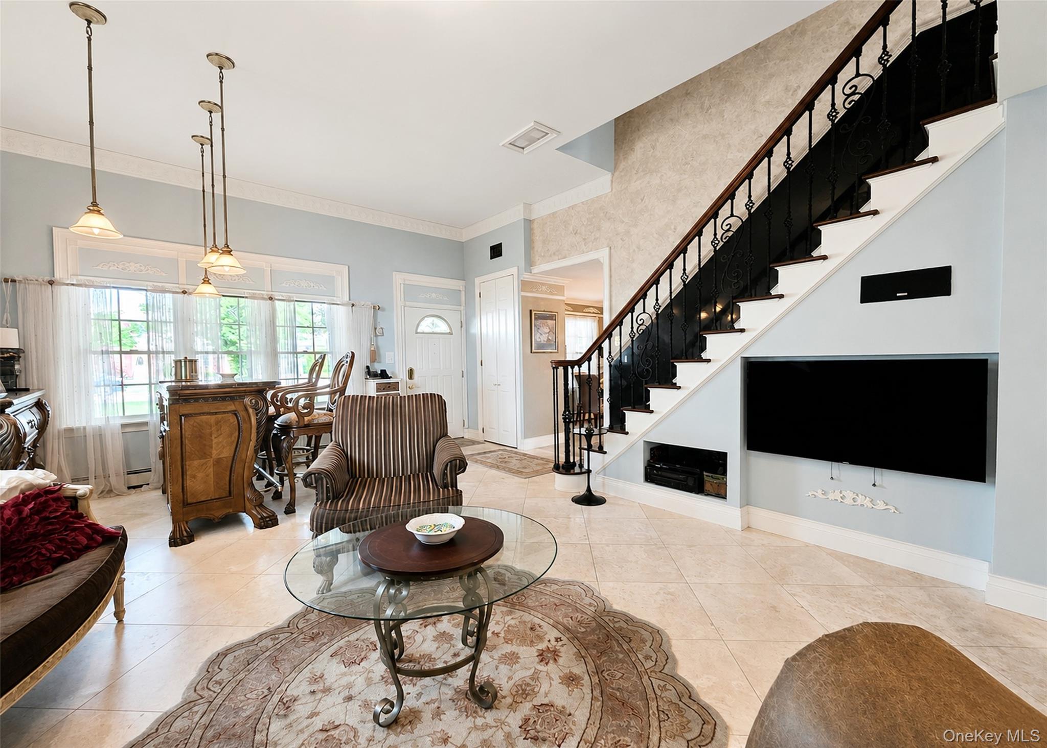 6 Naybor Avenue Property Photo 12