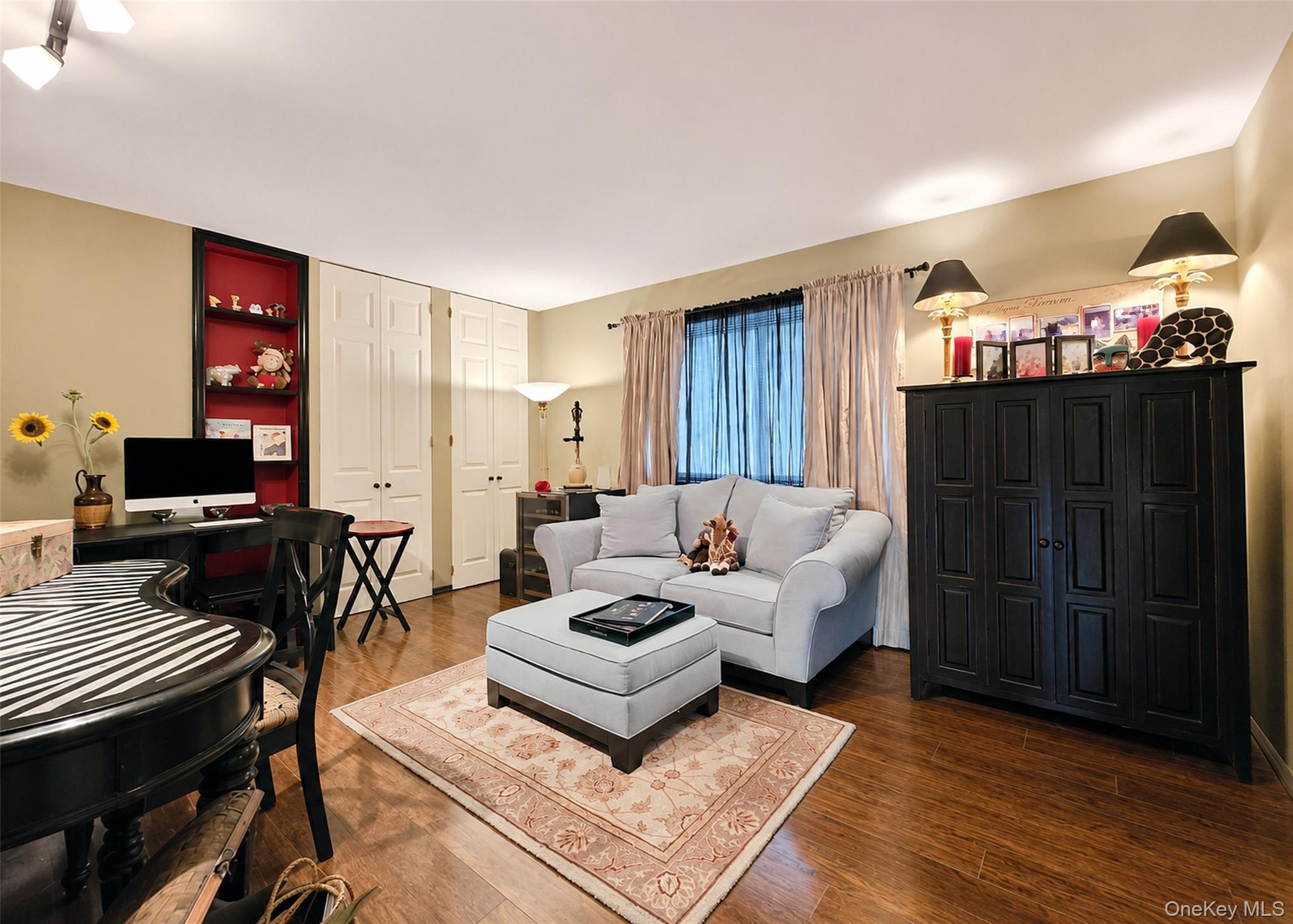 6 Naybor Avenue Property Photo 16