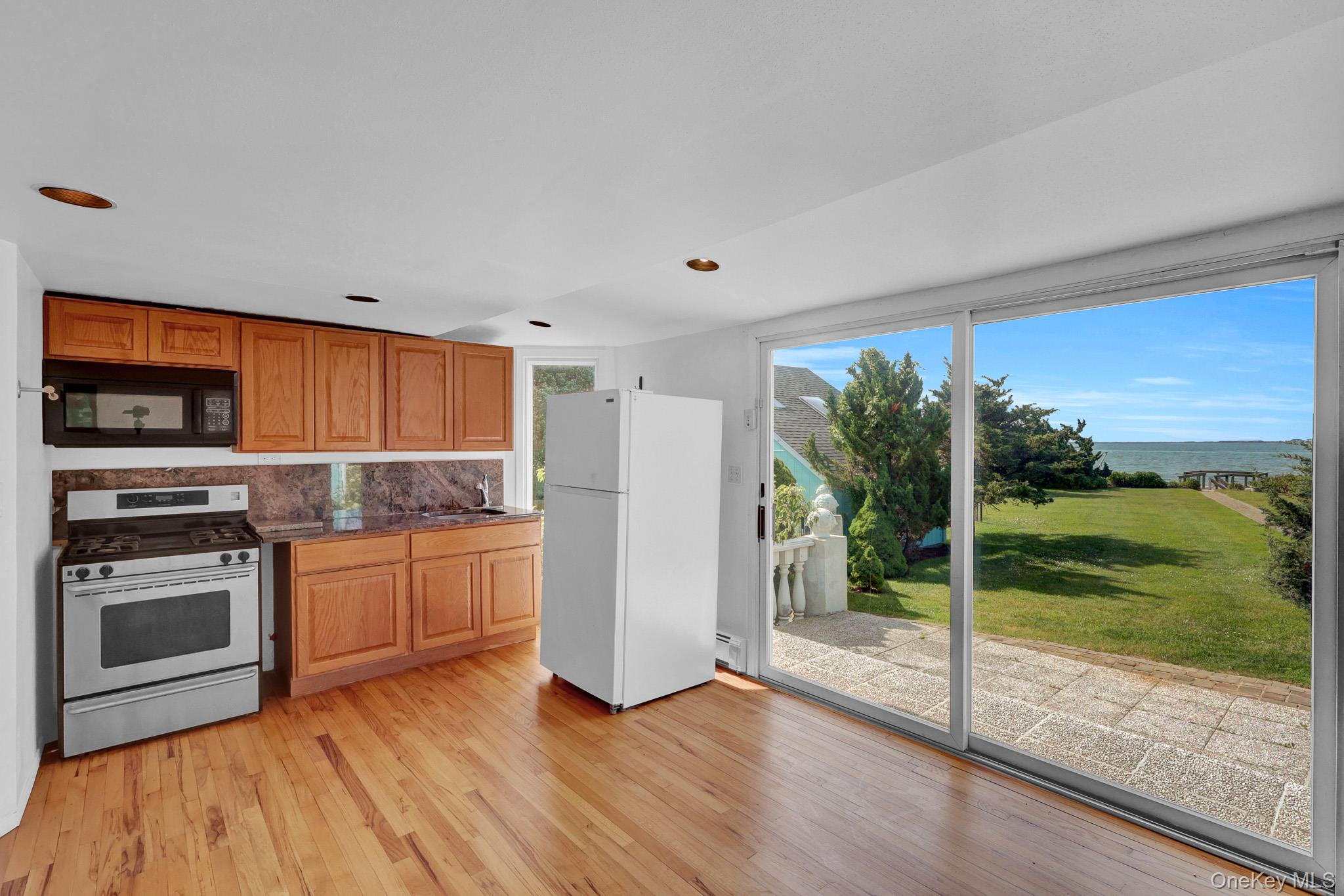 6 Last Lane Property Photo 24