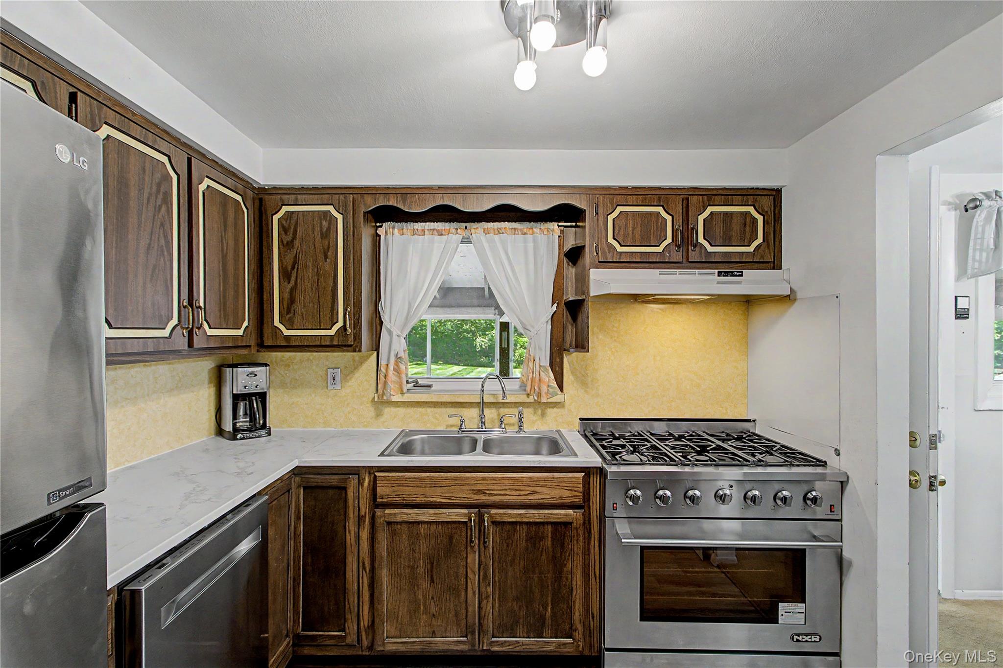 51 Coolidge Street Property Photo 12