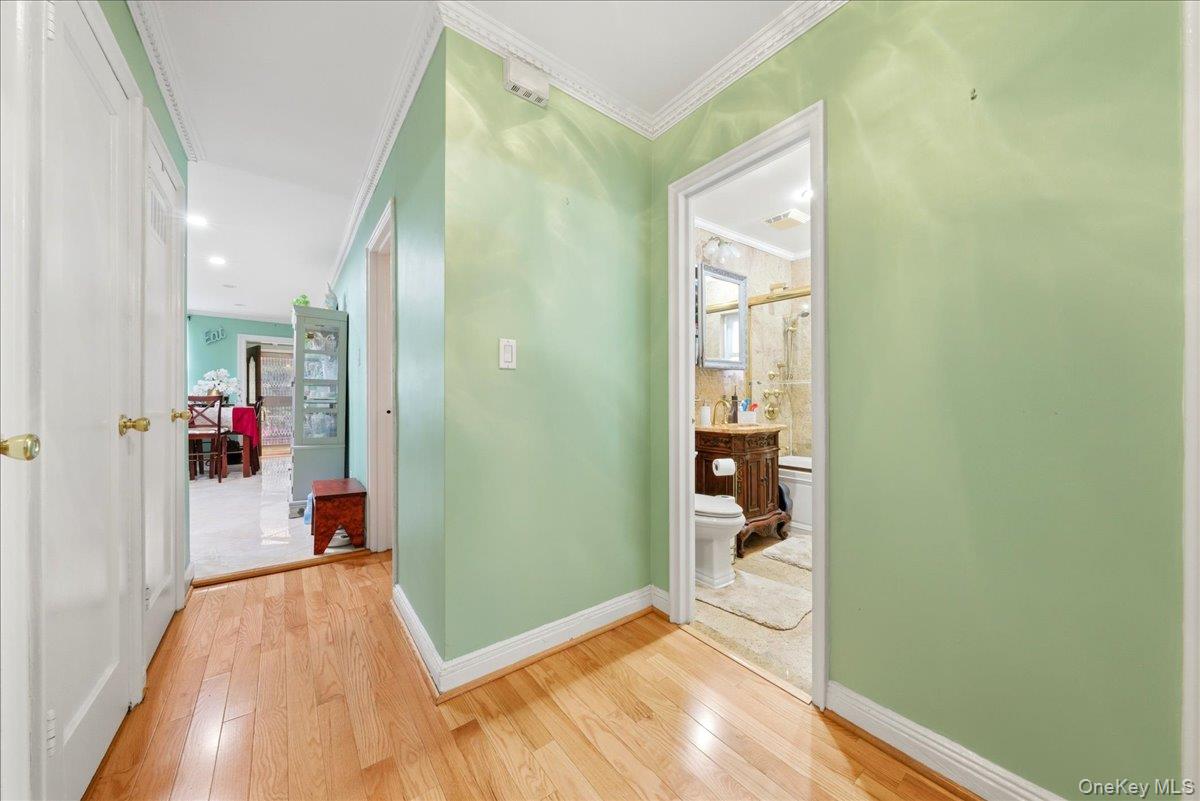 2752 Fish Avenue Property Photo 13