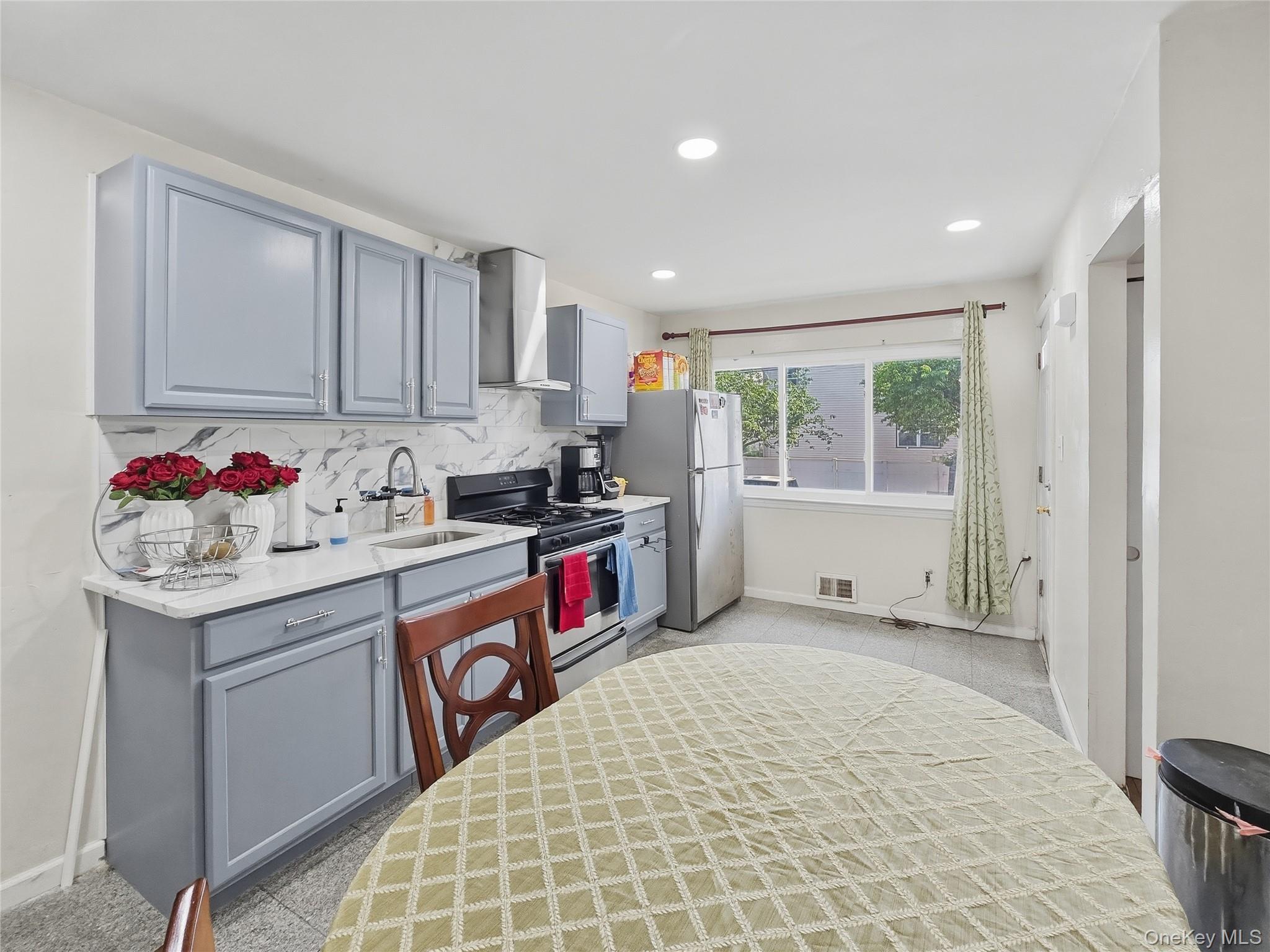 14563 181st Street Property Photo 17