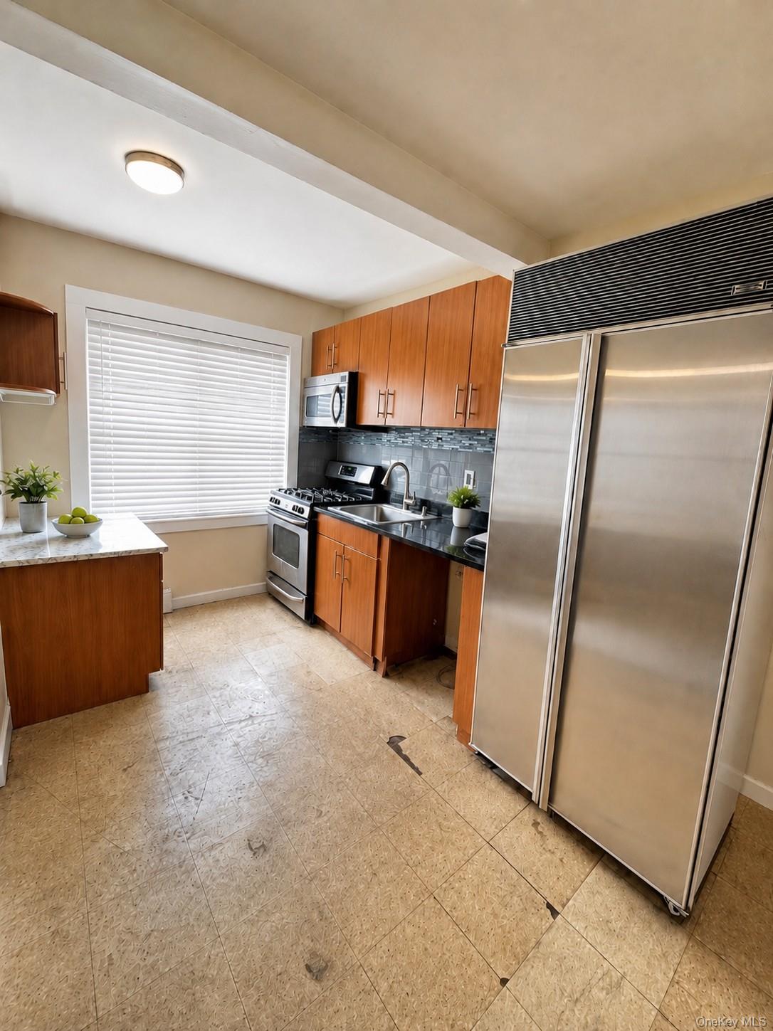 35-34 31st Street Property Photo 5