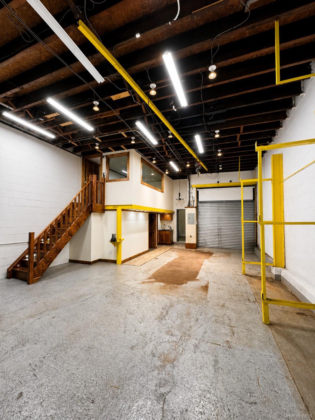 35-34 31st Street Property Photo 18