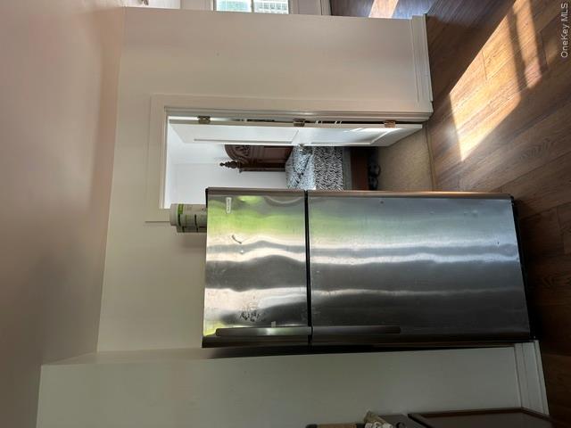 92 Center Street Property Photo 4