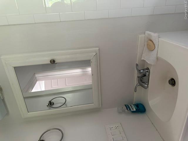 92 Center Street Property Photo 8