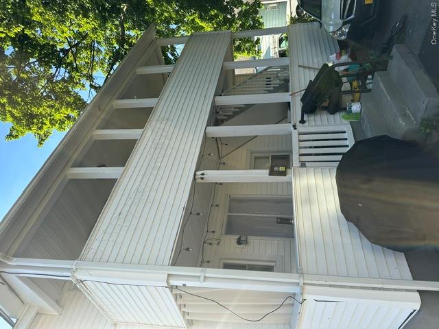 92 Center Street Property Photo 18
