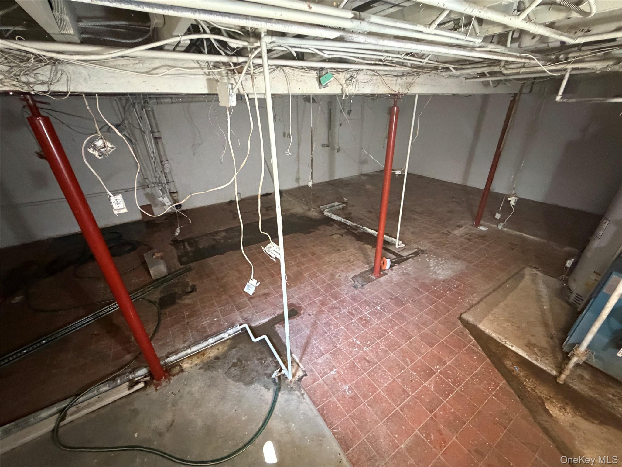 153 Route 9w Property Photo 18
