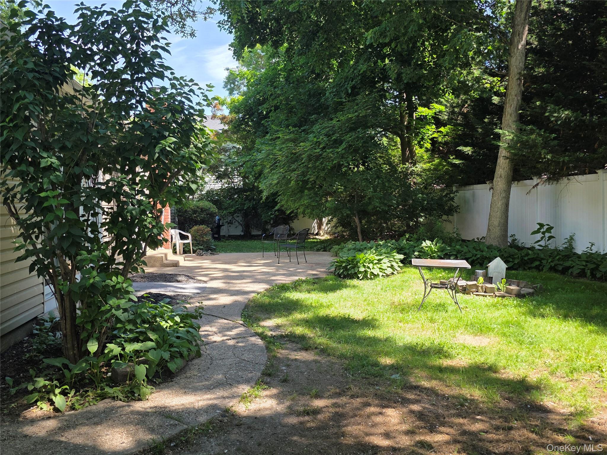 7 Roosevelt Avenue Property Photo 15