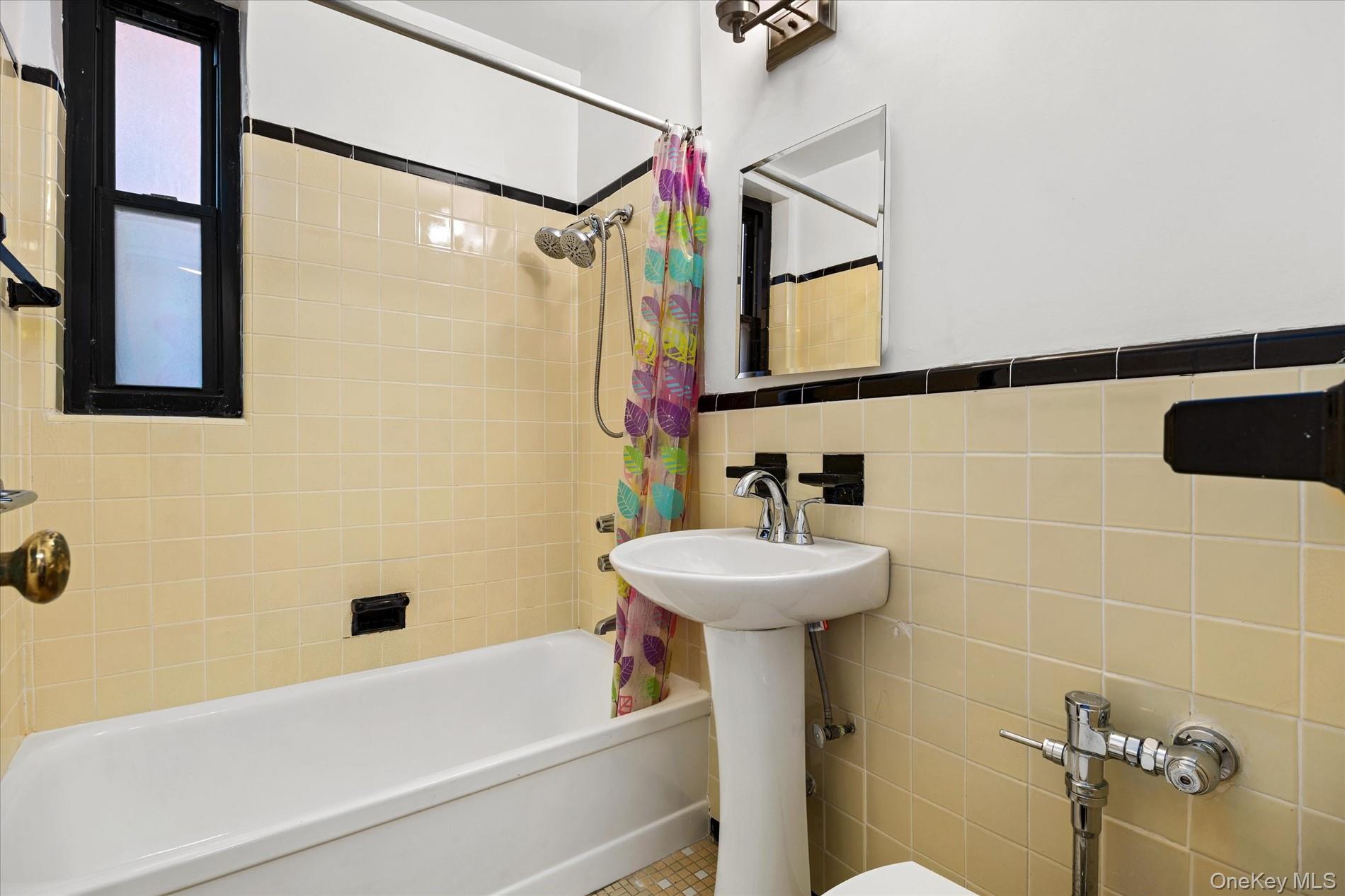 70 Park Terrace West E40 Property Photo 14