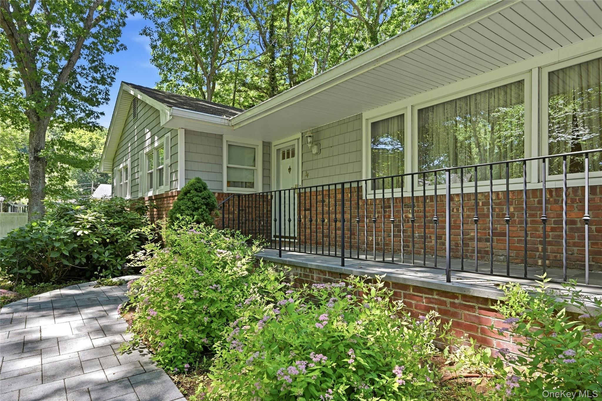 34 Bolan Drive Property Photo 5