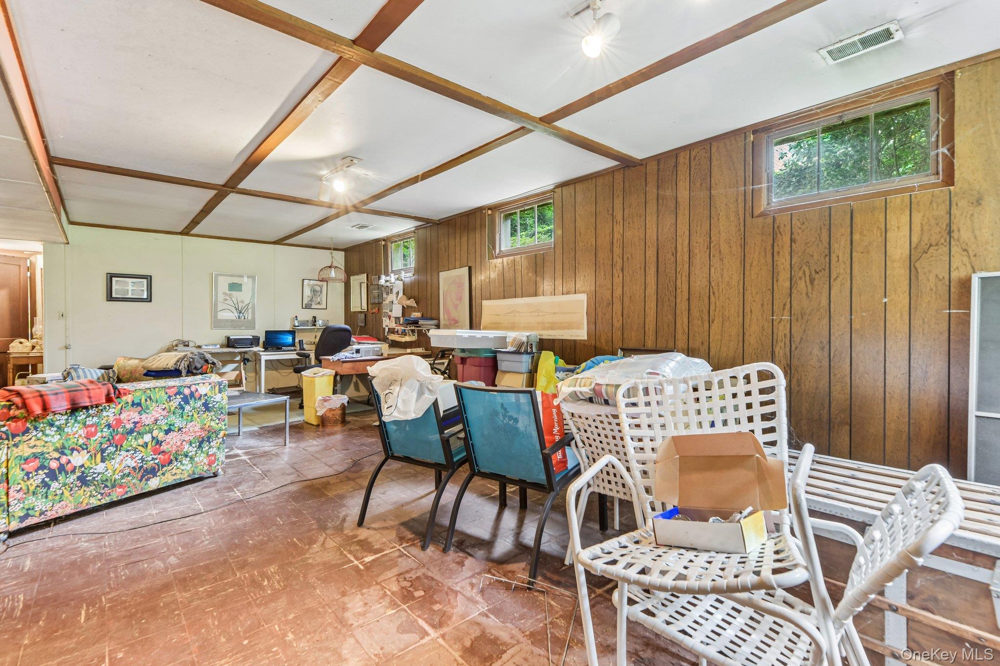 47 Mayfair Drive Property Photo 21