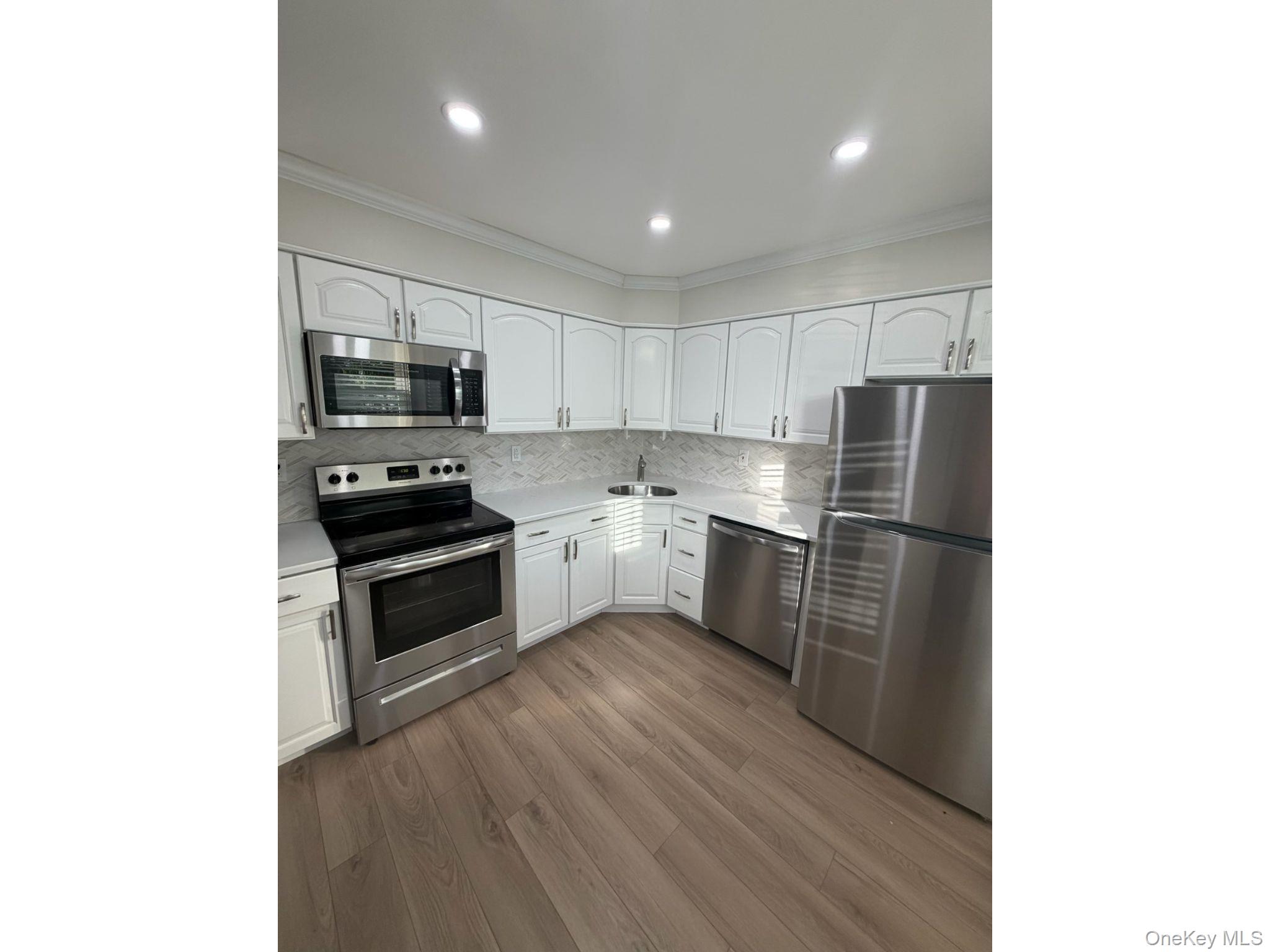104 Millard Avenue 104 Property Photo 4
