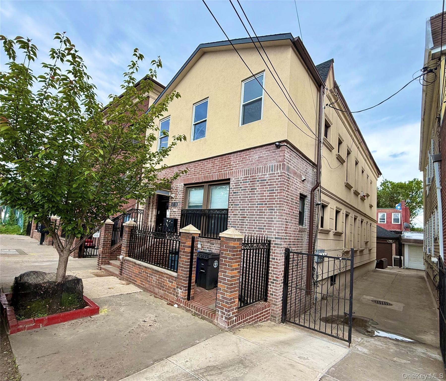 5718 79th Avenue Property Photo 1