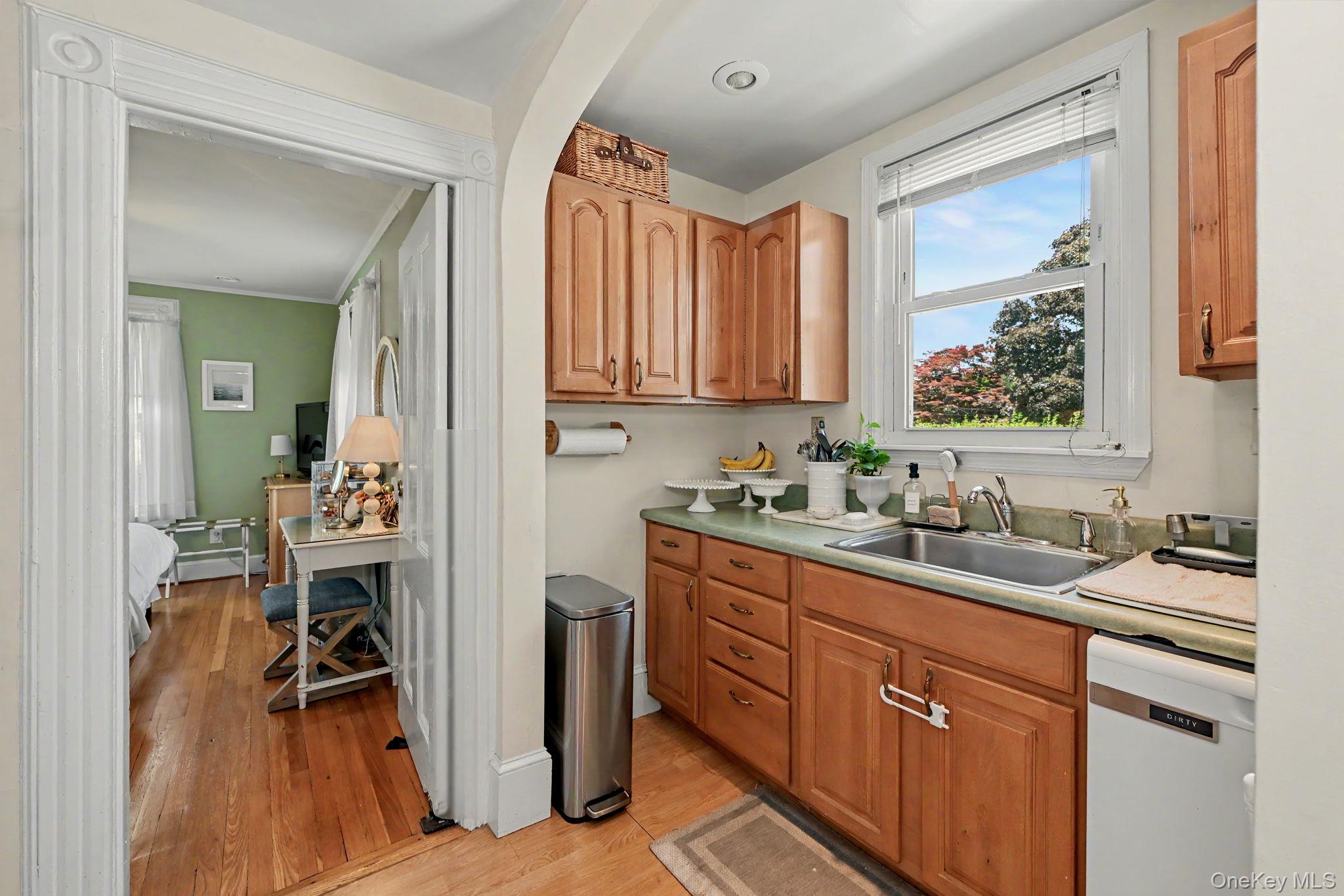 80 Leonard Street Property Photo 13