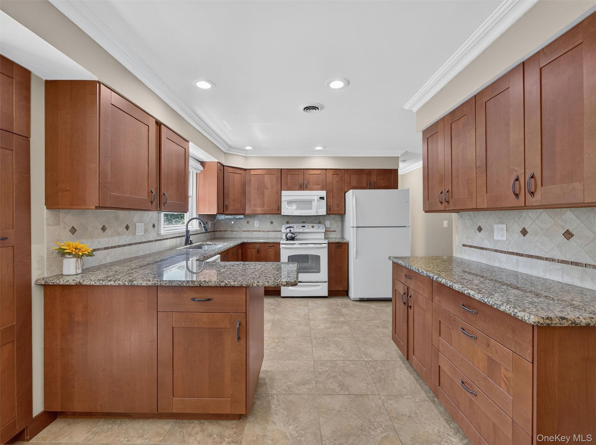 7 Gregory Street Property Photo 11