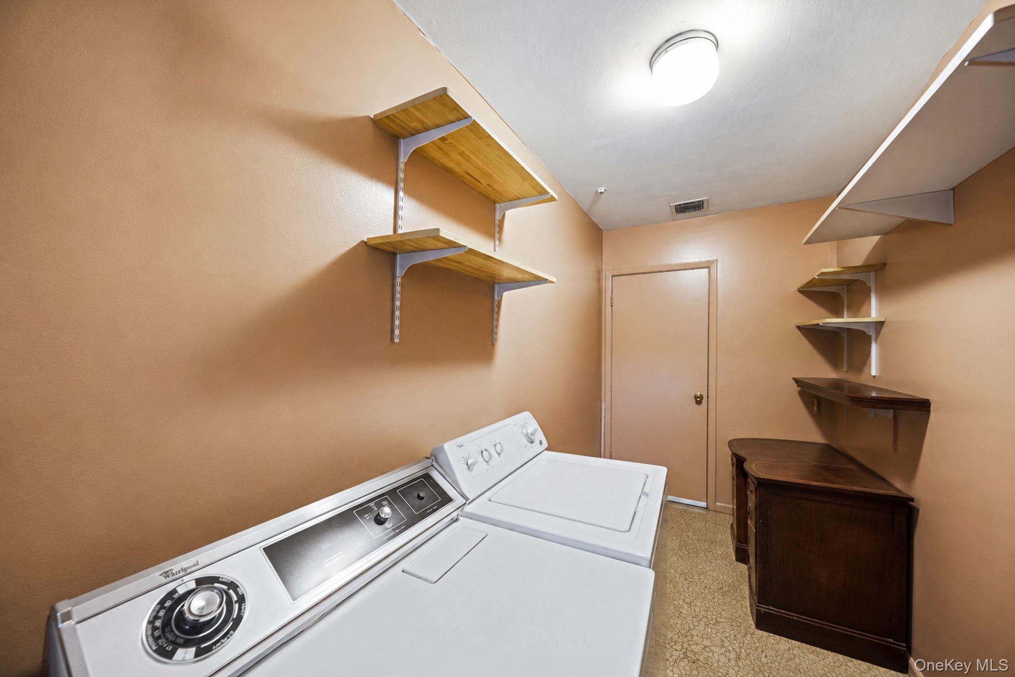 96 Fulton Boulevard Property Photo 18