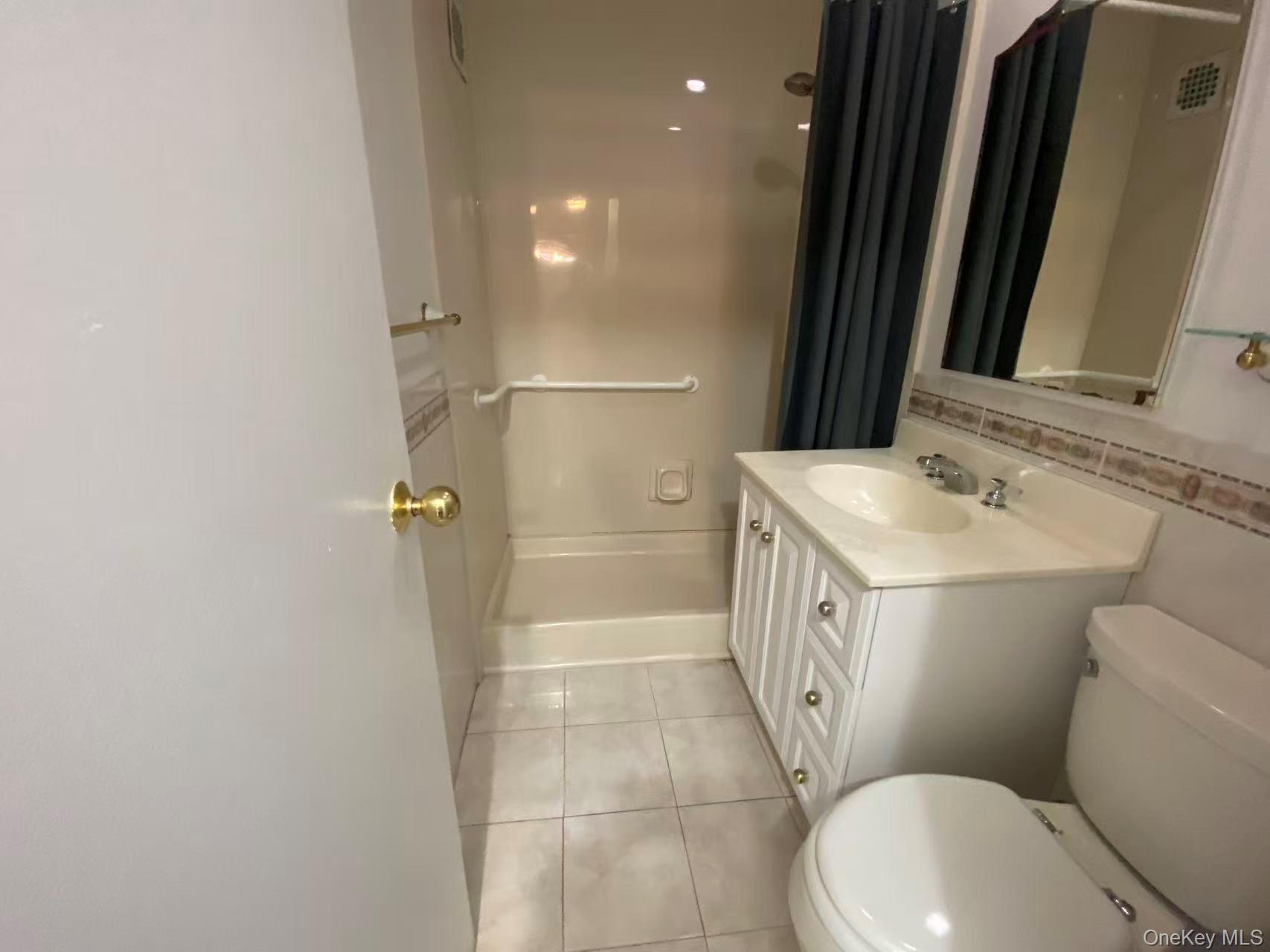 140-55 34th Avenue 3e Property Photo 5