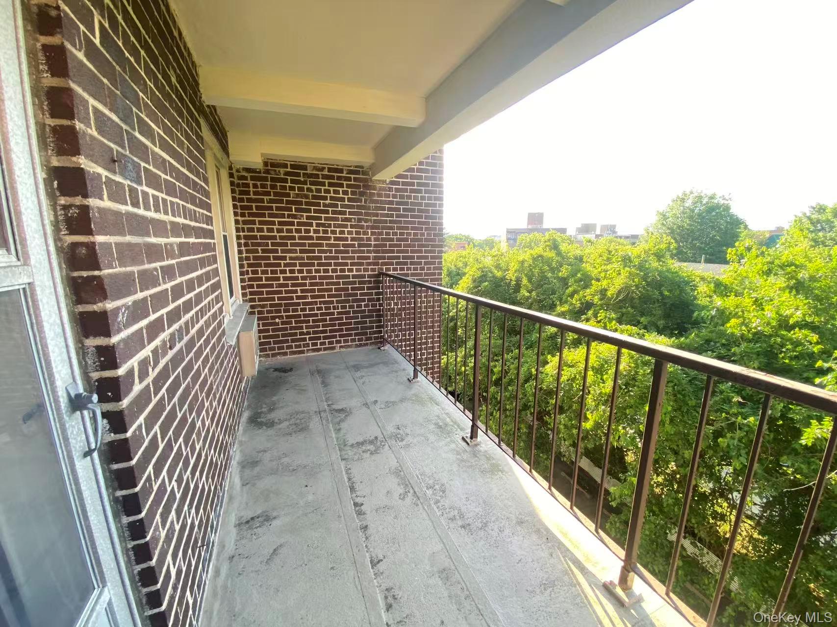 140-55 34th Avenue 3e Property Photo 7