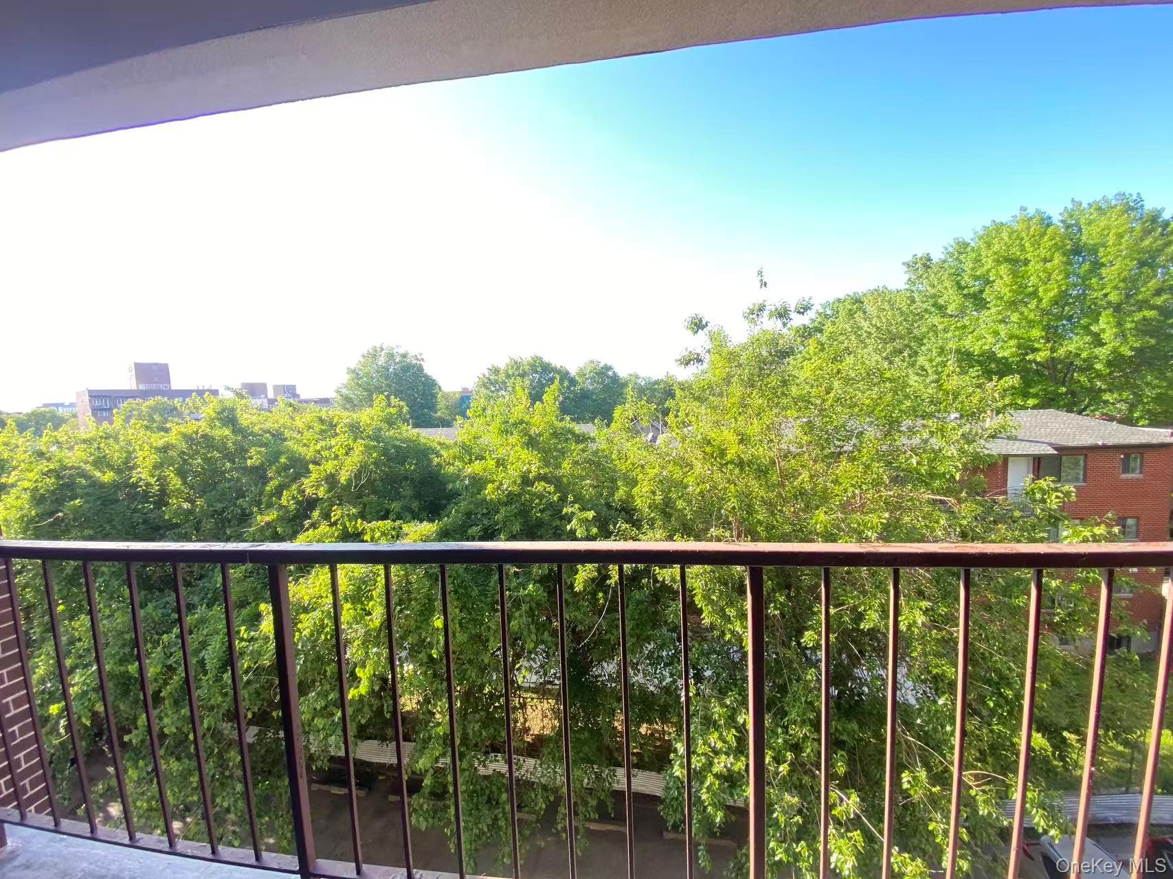 140-55 34th Avenue 3e Property Photo 8