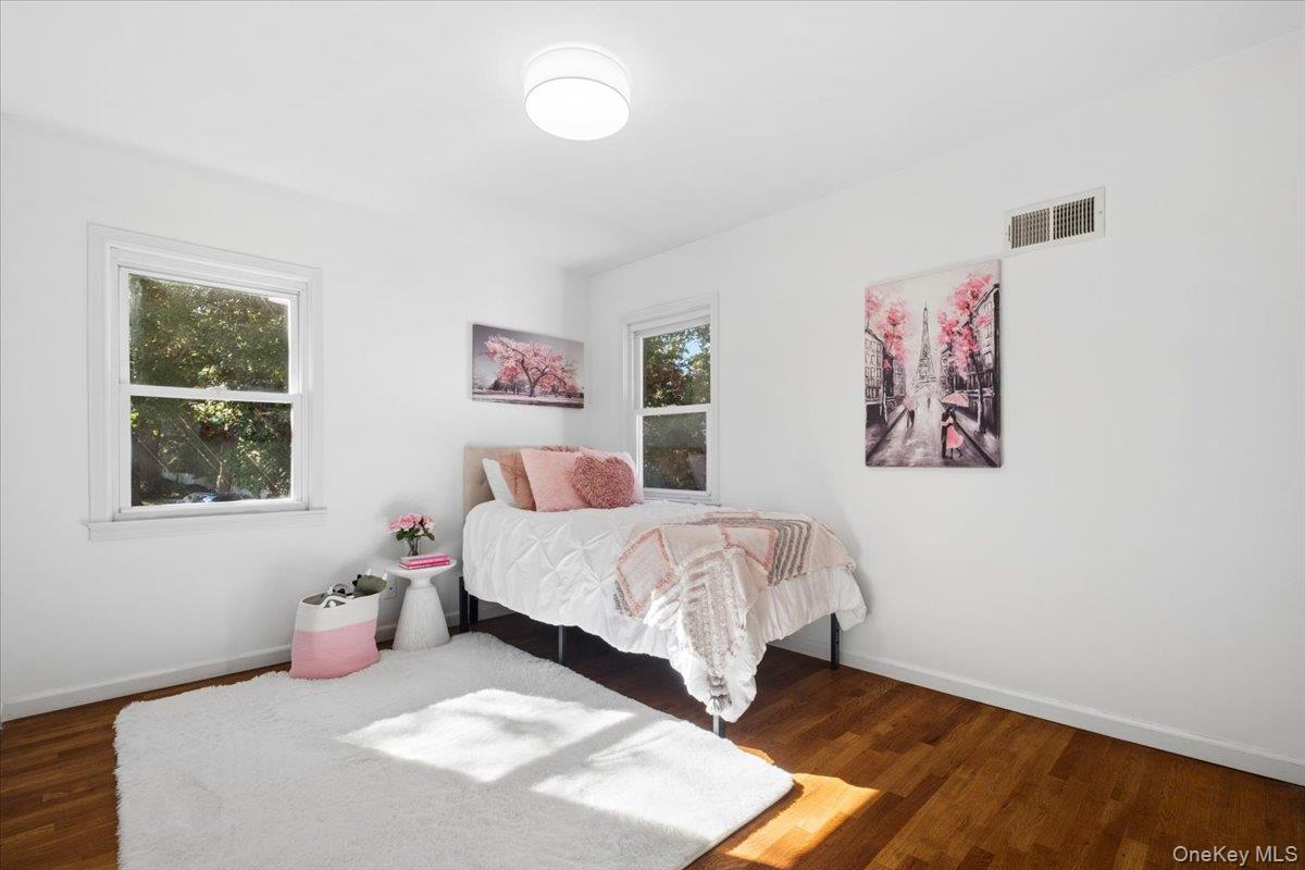 97 Runyon Place Property Photo 11